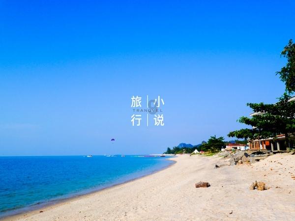 农村老人上80周岁了，去哪里办理老人福利金？