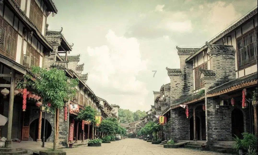 信阳师范大学体育生录取分数线2023