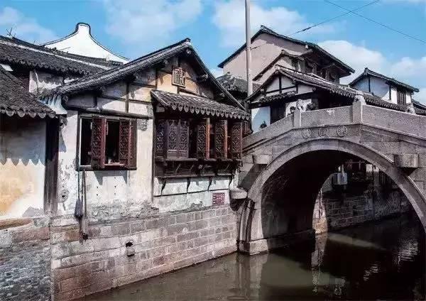 布拉德利全场数据：两次助攻，3次关键传球